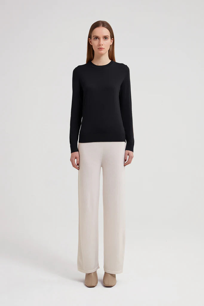 THE NOBLE WOOL CREW WOMENS