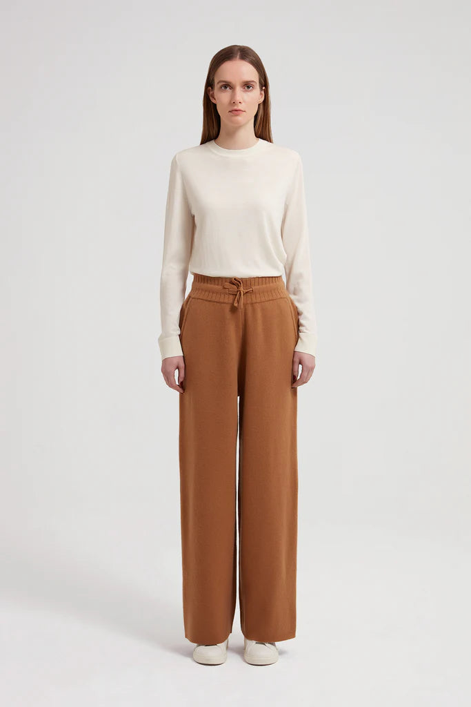 THE NOBLE WOOL CREW WOMENS